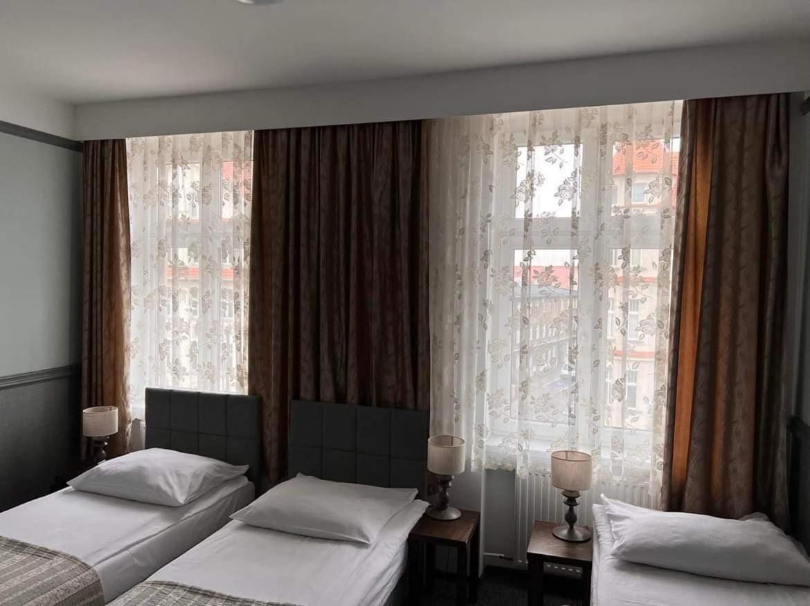 Hotel W Starej Kamienicy à Gniezno Extérieur photo